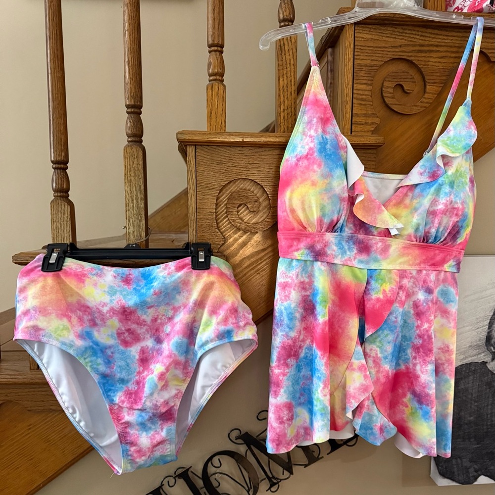 Vibrant Tie-Dye Swimsuit Set